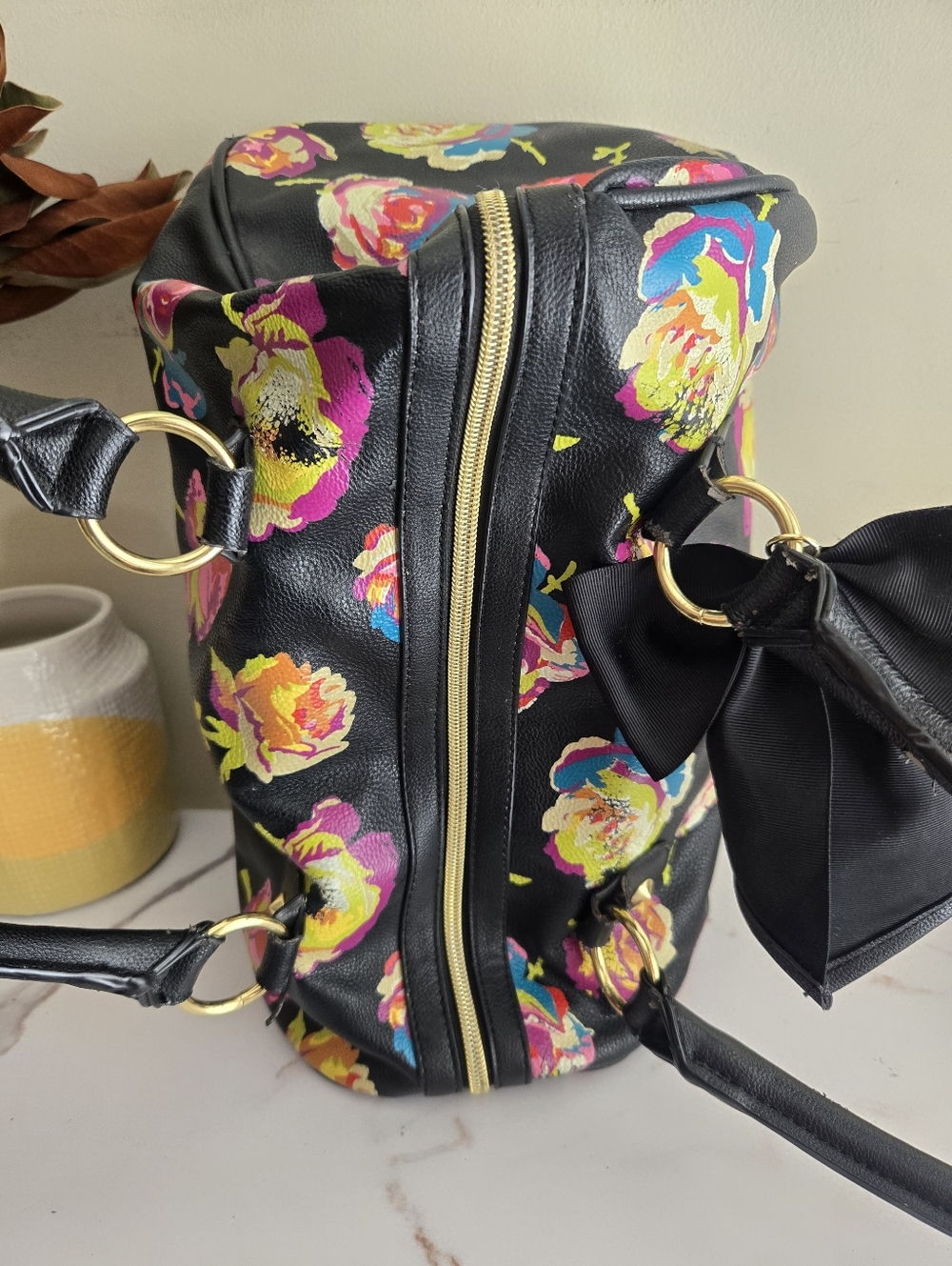 Fair Condition Betsey Johnson Black Floral Print Satchel Handbag - Picture 9 of 14